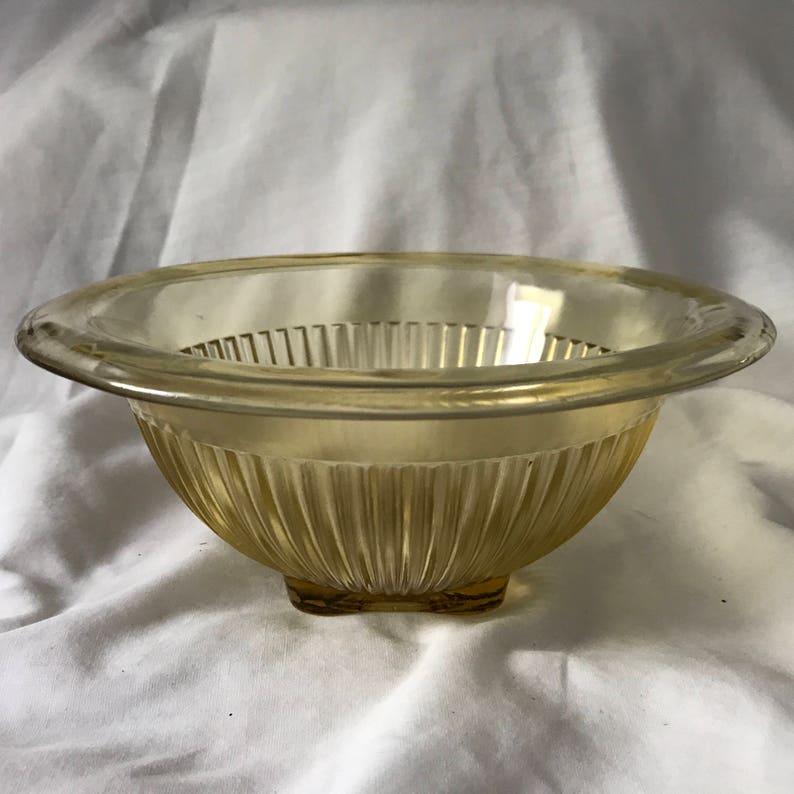 Vintage Yellow Depression Mixing bowl ribbed pattern glass with wide rim lip square base farmhouse collectible glass display