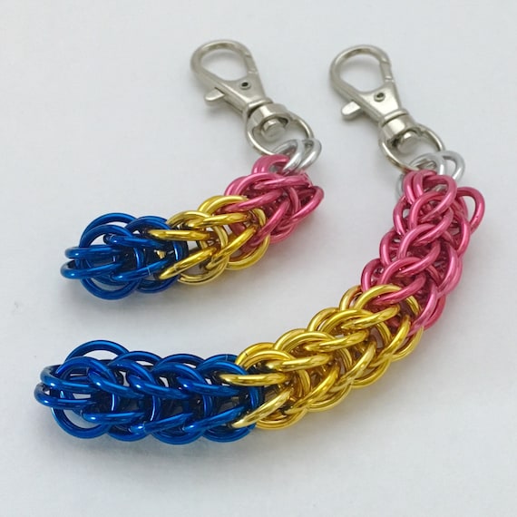 Pansexual Pride chainmaille clip-on keychain / zipper pull / purse charm