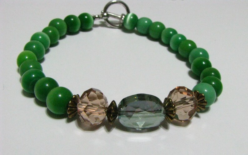 Emerald green and crystal bead bracelet image 1