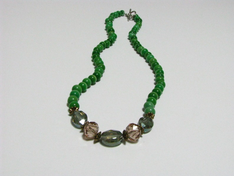 Emerald green and crystal bead necklace image 1