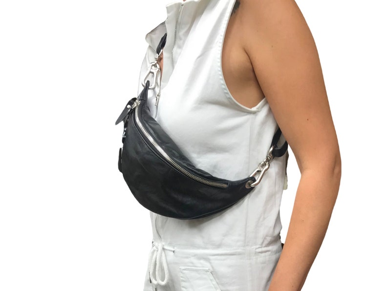 small black fanny pack