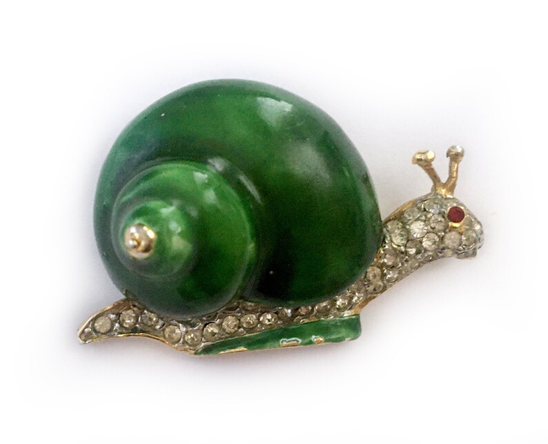 Early K.J.L 1960s Kenneth Jay Lane Enameled /& Rhinestone-Encrusted Green Snail Brooch