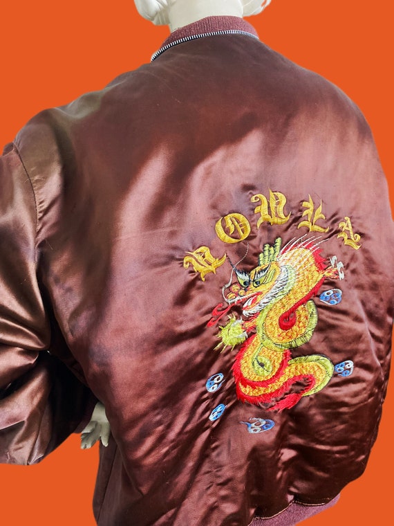 Vintage 1970s souvenir bomber jacket// East Asian… - image 9