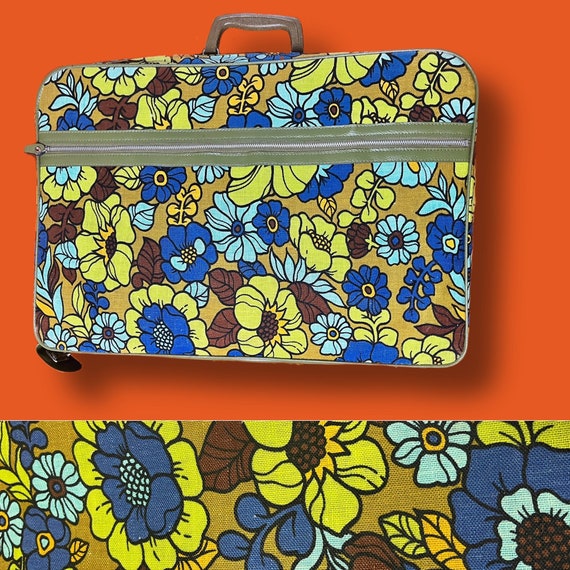 1960s green groovy mod Suitcase // mod flower pow… - image 1