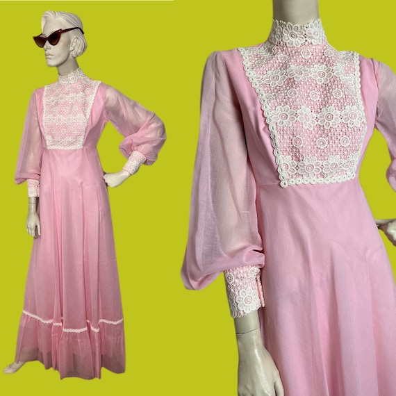 Vintage 60s Pink daisy lace Prairie gown  // Gunn… - image 1