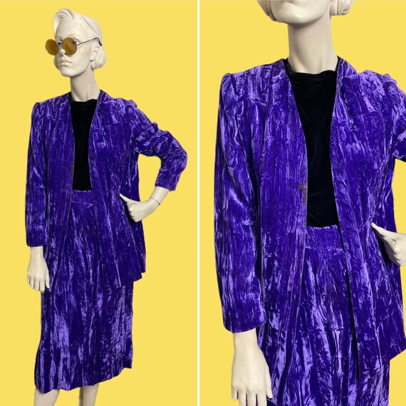 Magical 60s purple crushed velvet suit// black mag
