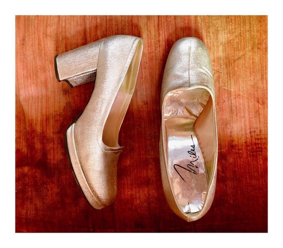 Rare VTG glittery silver platforms// 1960s glam ol