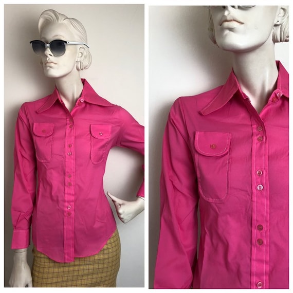 Vtg Bubblegum pink top// Beagle collar 60s 70s hot