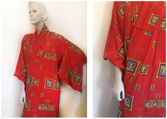 Beautiful tangerine colored Kimono // 1970s abstra