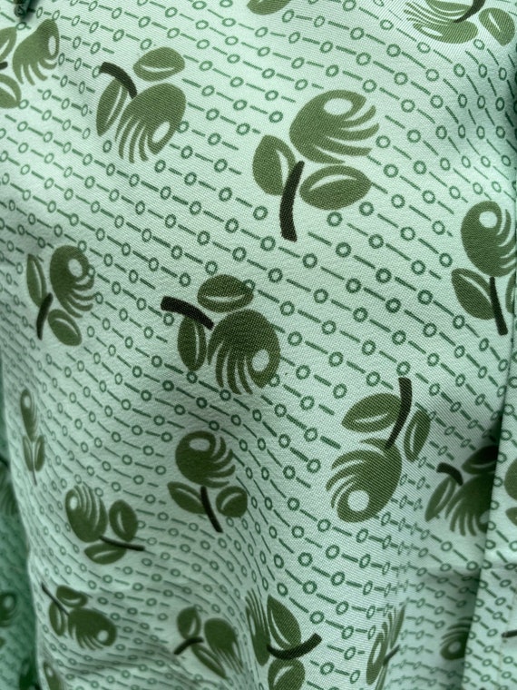 1970s MOD novelty print Olive shirt// fruit print… - image 6