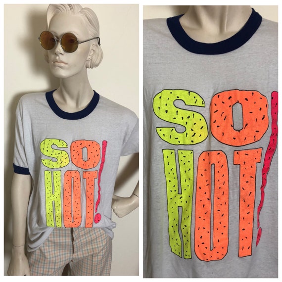 1980s "SO HOT!" Graphic ringer tee// Neon 80s pap… - image 1
