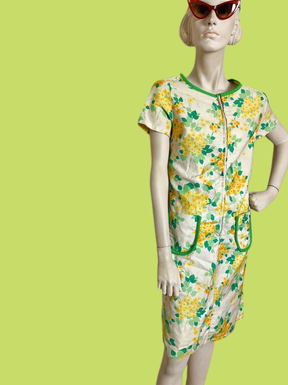 Vintage 60s daisy shift// Mod twiggy dress with b… - image 2