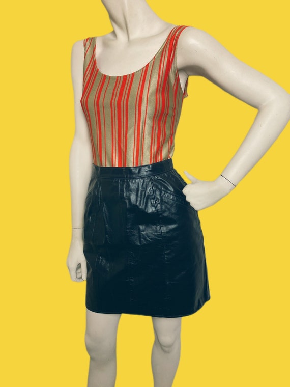 Vintage 80s sexy black leather mini skirt // Meta… - image 2