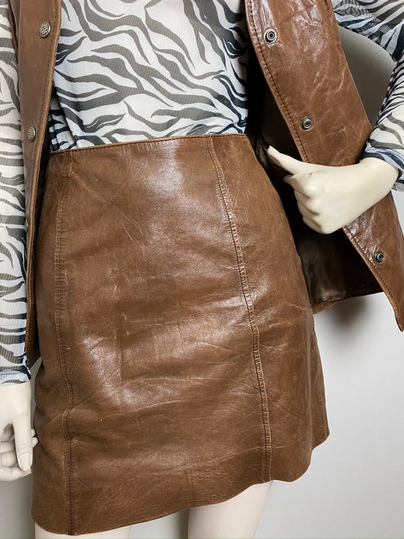 Designer 70s VtG Leather skirt suit // Saks Fifth… - image 8