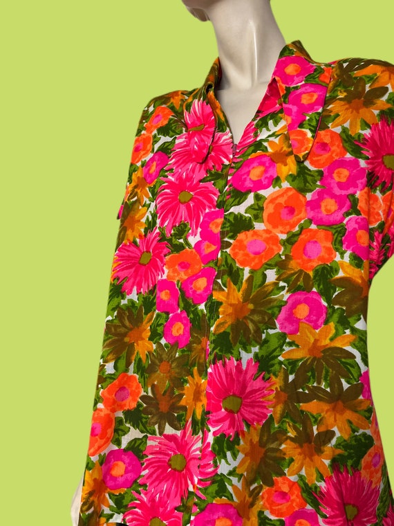 Vintage 1970s Wildflower blouse // Green and pink… - image 5