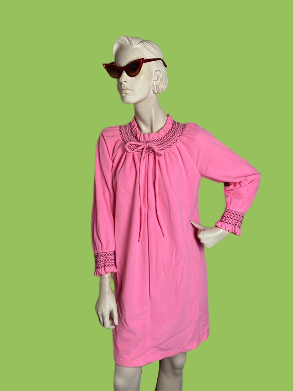 Vintage 60s Sears hot pink robe // bubble gum pin… - image 7