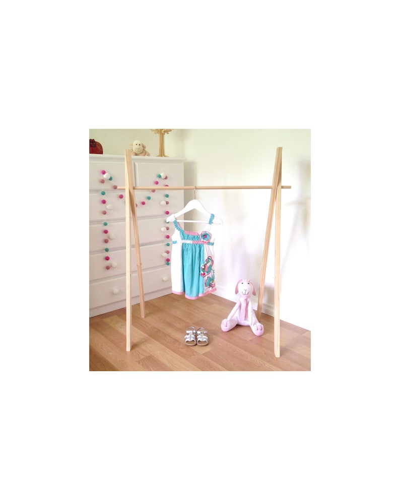 Children's Clothing Rack, Clothes Rack, Costume Rack, Clothes Hanger, Kids Clothes Stand, Clothes Storage, Market Stall Display Stand. imagem 1