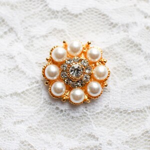 5 Rhinestone Pearl Gold Metal Base Flower Buttons/Wedding Brooch Bouquet/Craft Supply/Jewelry Accessories