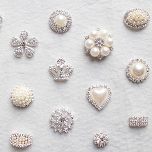 35 Assorted Mix Lot Pearl Rhinestone Silver Base Flat back Brooches Button/Craft Supplies/Wedding Jewerly/Accessories/DIY Brooch Bouquet