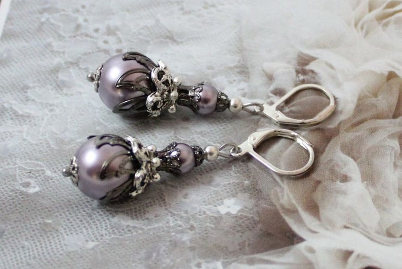 White Pearl Vintage Long Drop Earrings Gunmetal Filigree Earrings Long Pearl Drop Edwardian Earrings Antique Drop Long Steampunk Earrings