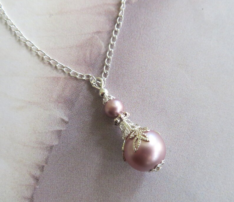 Silver Filigree Leaf Pink Pearl Pendant Necklace Necklace Antique Jewelry Vintage Wedding Jewellery Romantic Wedding Day Gift for Her