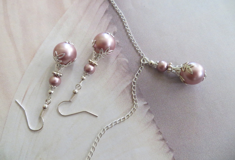 Silver Filigree Leaf Pink Pearl Pendant Necklace Necklace Antique Jewelry Vintage Wedding Jewellery Romantic Wedding Day Gift for Her