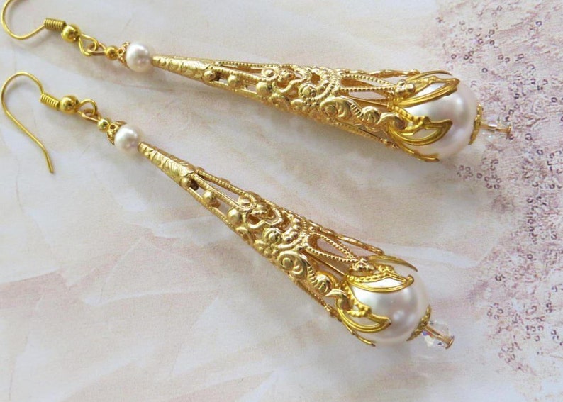 Pearl Drop Earrings and Bracelet Set Antique Gift for Her Ivory Pearl Bracelet and Earrings Ivory Pearl Earrings Gold Jewellery Set