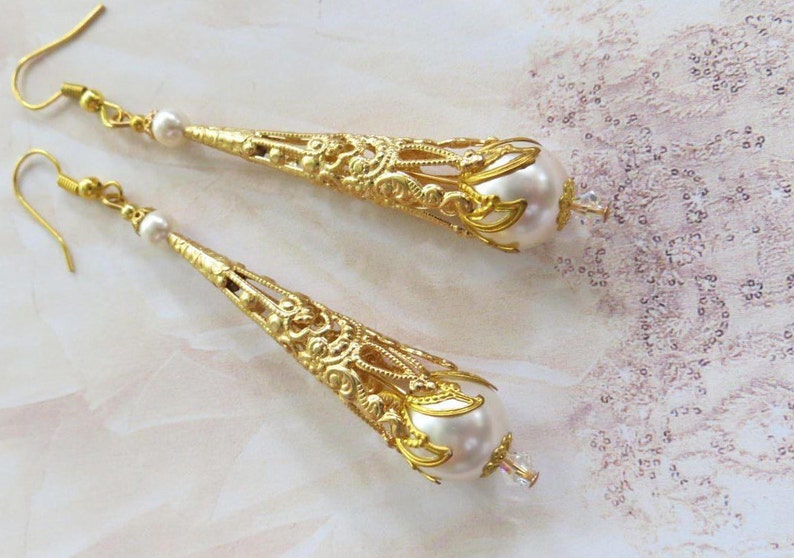 Pearl Drop Earrings and Bracelet Set Antique Gift for Her Ivory Pearl Bracelet and Earrings Ivory Pearl Earrings Gold Jewellery Set