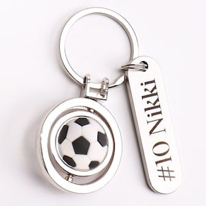 Llavero deportivo personalizado con nombre de jugador de fútbol, número personalizado, entrenador, equipo de animadoras, llavero de graduación, regalo para padrinos de boda, dije de bola