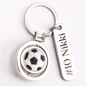 Personalized Sports Keychain Soccer Player Custom Name Number Coach Cheerleader Team Graduation Keyring Groomsmen Gift Wedding Ball Charm