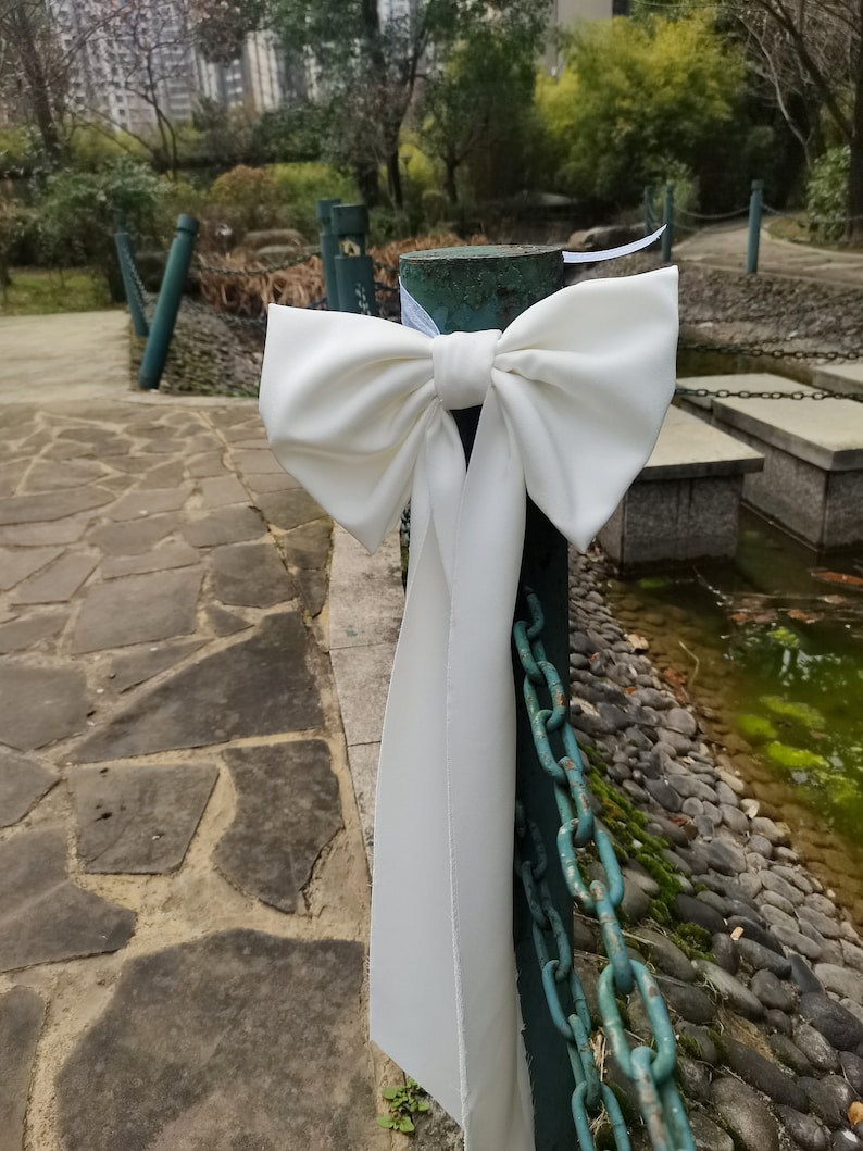 1pc Wedding Bow, Pew bow, Home Bow, Formeel Bruiloft Decor, ongeveer 9 inch breed, 26 inch lang afbeelding 4