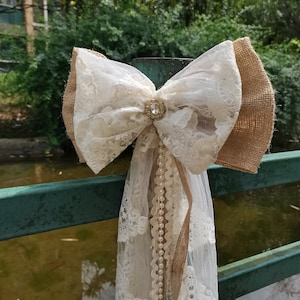 1pc Shabby Chic Decor Burlap and Lace Pew Bows, Burlap bows, Wedding bows, Rustic Bows, Rustic Wedding,