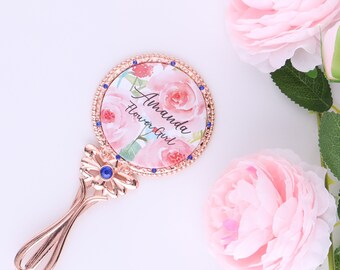 Personalisierte Handheld Make-up Spiegel für Blumenmädchen Junior Brautjungfer Maid of Honor Rose Gold Desktop mit Griff Frau Geburtstag kompaktes Geschenk