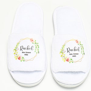 Gepersonaliseerde spa-slippers Bloemenkrans Noem je logo Bruidsjonkers bruidsmeisje vrijgezellenfeest cadeau bruiloft sleepover sluimerdia&#39;s