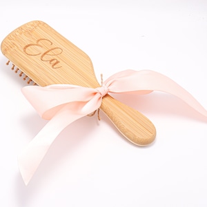 Personalized Bridesmaid Gift Hair Brush Pink Ribbon Bow Comb Customized Bachelorette Flowergirl Wedding Favor Sleepover Birthday Christmas