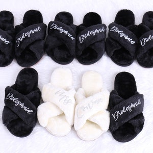 Personalized Fluffy Slipper Gifts for Women Girlfriend Wife Bachelorette Party Gift Mother&#39;s Day Present Cozy Spa Sleepover Wedding Favor