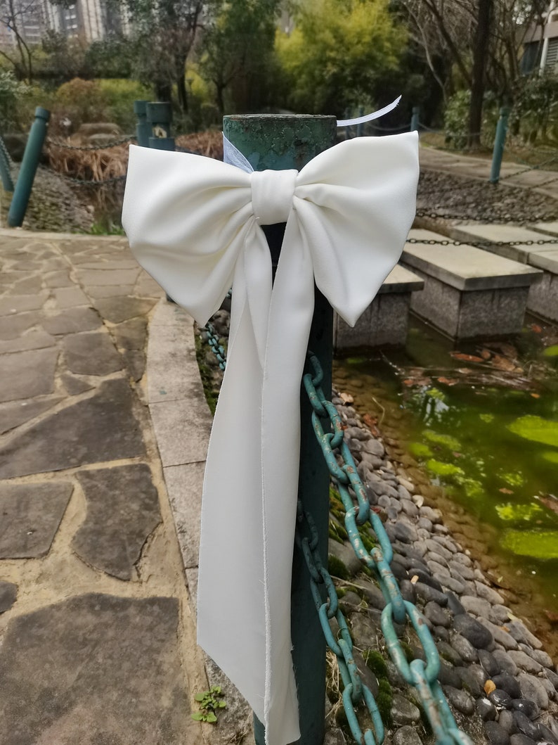 1pc Wedding Bow, Pew bow, Home Bow, Formeel Bruiloft Decor, ongeveer 9 inch breed, 26 inch lang afbeelding 2