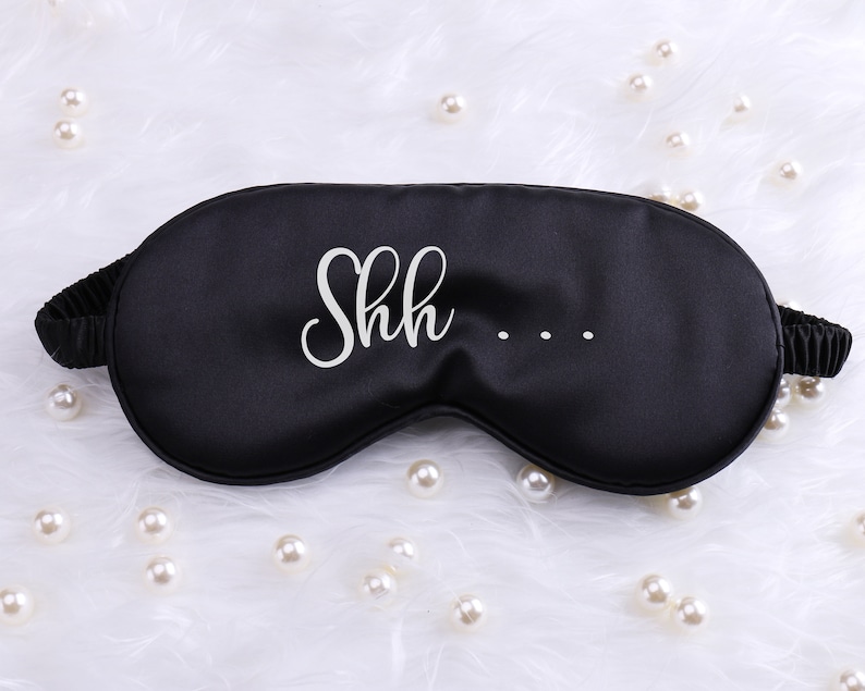 Masque pour les yeux en satin personnalisé pour dormir fête d'anniversaire cadeau de soirée pyjama anniversaire monogramme personnalisé faveur de célibataire adulte enfants image 3