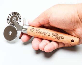 Personalized Stainless Steel Pizza Cutter, Custom Engraved Pizza Wheel, The Perfect Gift for Pizza Lovers,  Gifts for Dad, Father's Day Gift