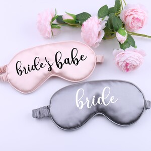 Personalisierte Schlaf Augenmaske mit Geschenk Tasche, Bridal Shower Quinceanera Abschluss Satin Super Soft Bachelorette Frau Geschenk Gastgeschenke Hochzeit Bild 4