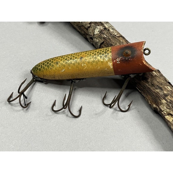Vintage Heddon Lucky 13 Frog Scale Red Head Wood Fishing Lure Tack Eyes 