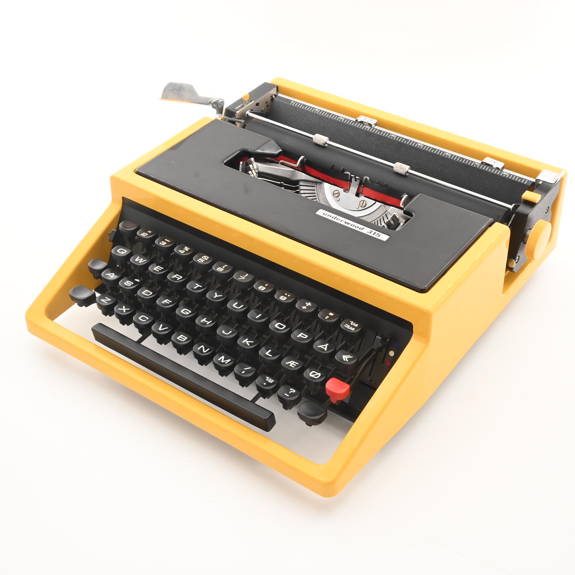 Imperial typewriter - Etsy 日本