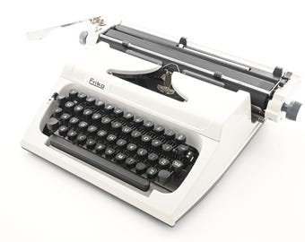 Rare QWERTY Bulletin Typeface ERIKA 170 vintage Typewriter and serviced by Mr and Mrs Vintage typewriters