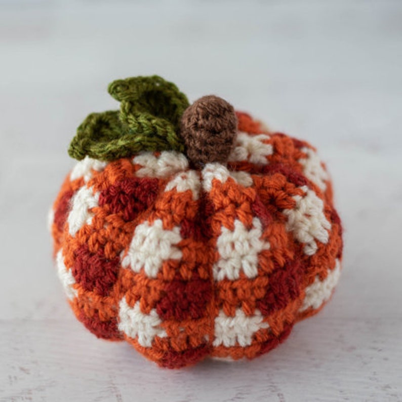 Crochet Plaid Pumpkin Pattern, PDF Pattern for a plaid pumpkin, INSTANT Download Pattern PDF image 3