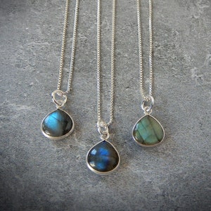 Labradorite Necklace, Silver Labradorite Pendant, Blue Flash Labradorite, Petite Gemstone, Genuine Labradorite Stone, Gemstone Appeal, GSA