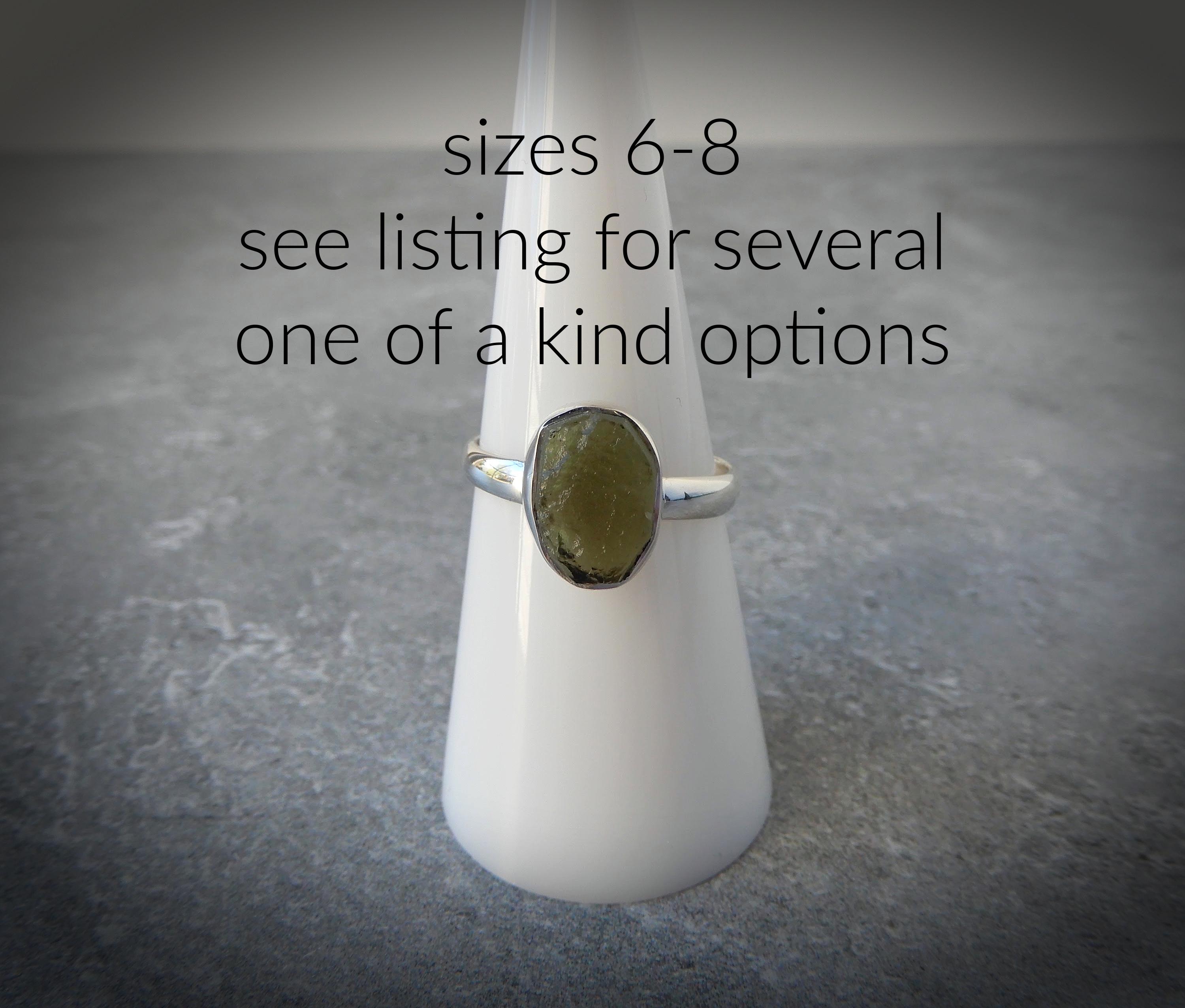 Moldavit Ring Sterling Silber • Roher Grüner Edelstein • Sterling Meteorit Ring • Echter Meteorit • Echter Moldavit Ring • Weihnachtsgeschenk