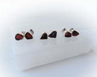 Brincos de granada bruta, brincos de prata esterlina com granada, joias de granada bruta, brincos de pedra de nascimento de janeiro, Gemstone Appeal, GSA