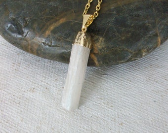 Selenite Necklace, Selenite Pendant, Gemstone Point Necklace, White Selenite Necklace, Natural Selenite, Healing Stone, Gemstone Appeal, GSA