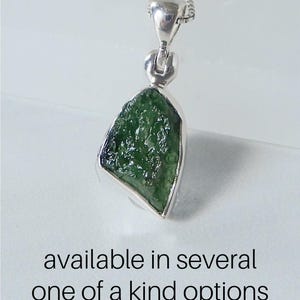 Emerald Necklace, Rough Stone Necklace, Sterling Silver Emerald Pendant, May Birthstone, Raw Green Emerald Necklace, Gemstone Appeal, GSA