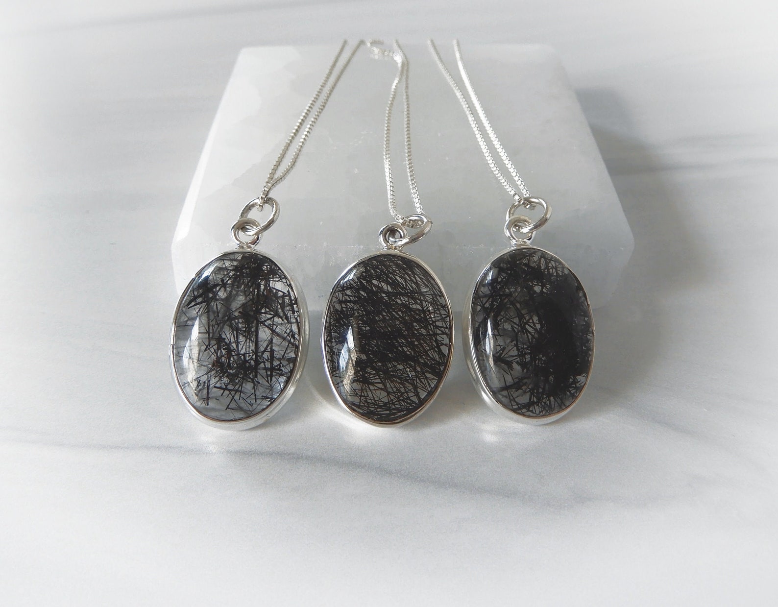 •RUTILATED QUARTZ - SMALL FREEFORM• sterling silver necklace (18